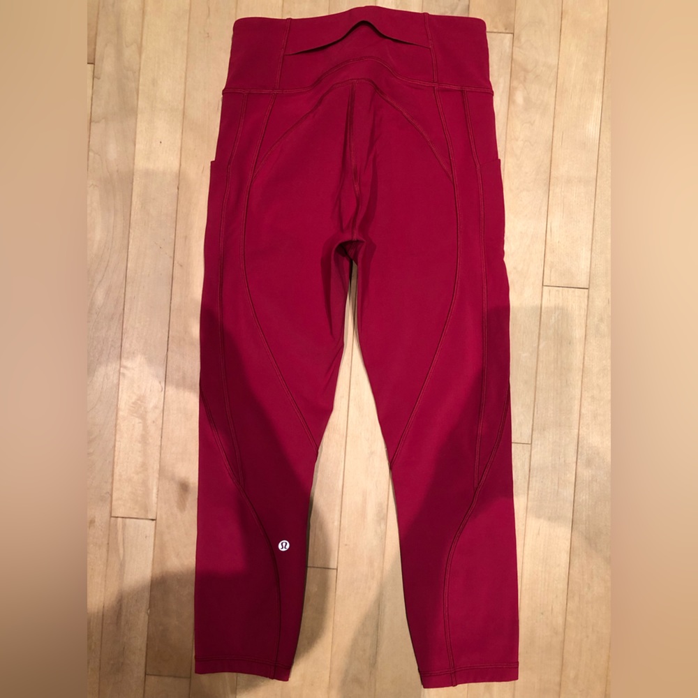 Lululemon leggings - brand new condition- only wore once